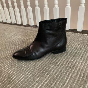 Chloé Flat Ankle Boots, Black